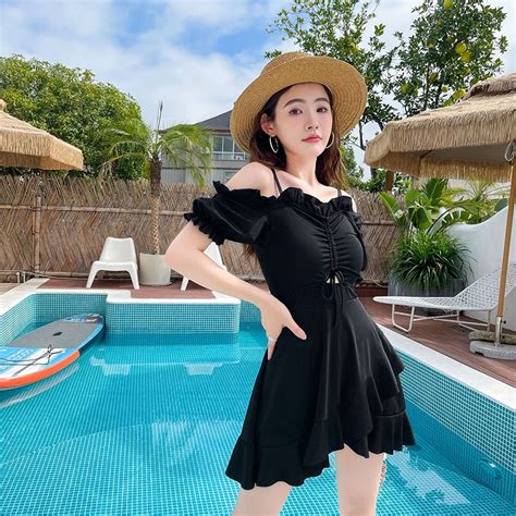 Ready Stock Swimming Suit Women Bikini Set Sexy Skirt Swimsuit For Lady One Piece Short Sleeves