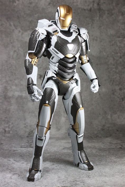 Preview Hot Toys Iron Man 3 1 6th Scale Starboost Mark Xxxix 12 Collectible Figure Artofit