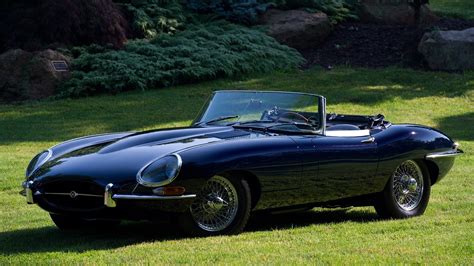 Jaguar E Type Wallpaper - WallpaperSafari