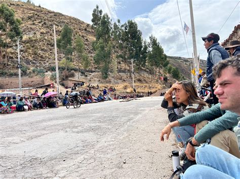 Caos Per Decine Di Turisti Italiani Bloccati A Machu Picchu Per Le