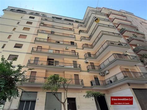 Vendita Appartamento Taranto Trilocale In Via Livio Andronico 60 Con