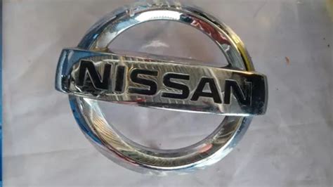 Emblema Parrilla Nissan Versa March Xtrail 13 5x11 Meses sin interés