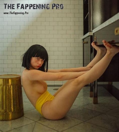 Suzanna Son Nude And Sexy Photos The Fappening