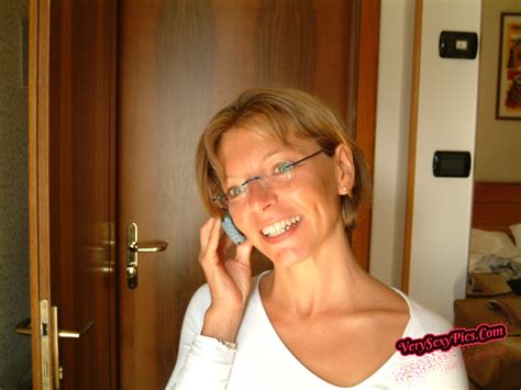 Amateur MILF Compilation At HomeMoviesTube