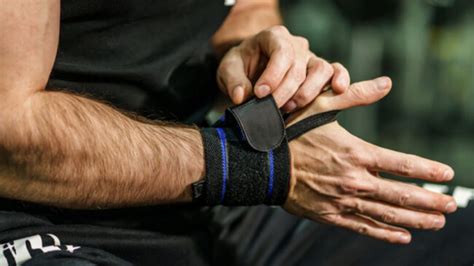 7 Best Wrist Wraps of 2026 (Tested & Reviewed) | BarBend