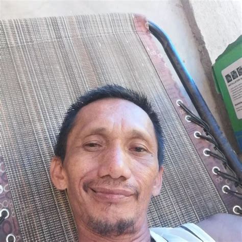 ES Momoy (@momoy59525) • Threads, Say more