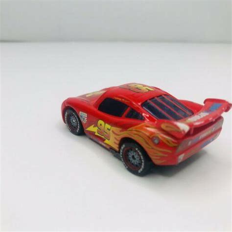 Disney Pixar Cars Lightning Mcqueen Diecast V2797 Race Car Piston Cup