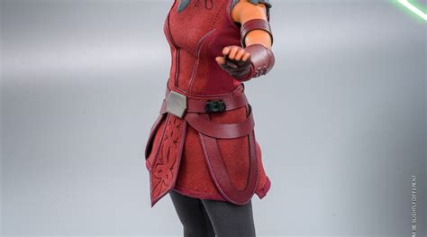 Hot Toys Returns To The Clone Wars With New Ahsoka Tano Padawan And Teases New Anakin