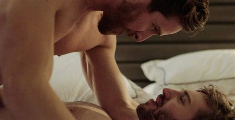 Exclusivo veja trailer do filme gay de rúgbi Ao Seu Lado Guia Gay Salvador