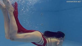 Marfa Is Too Hot And Horny In The Public Swimming Pool XNXX