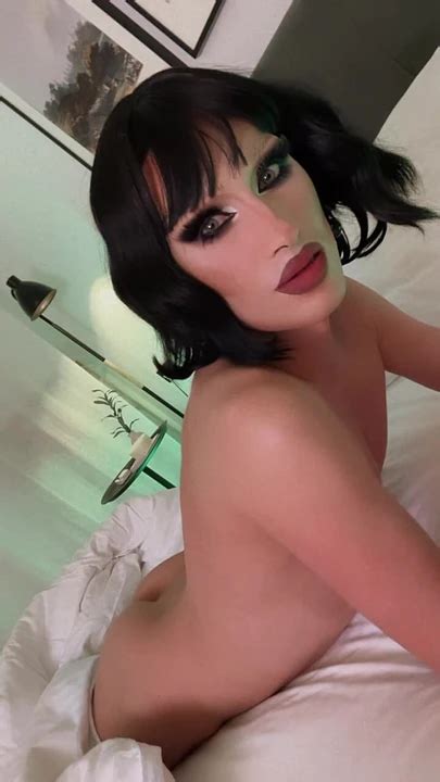 Juicy Ass Shemale Ladyboy Ladyboy Porn Feat IskraElectrical XHamster