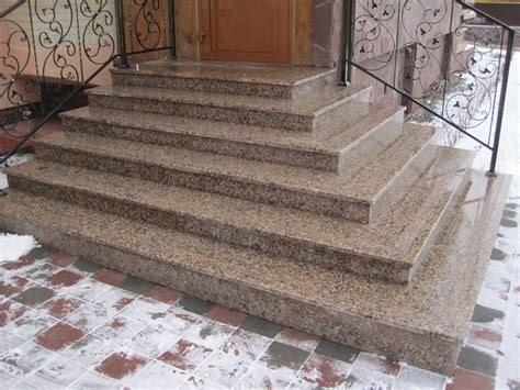 Гранитные ступени - Купить в Украине от Metalstone