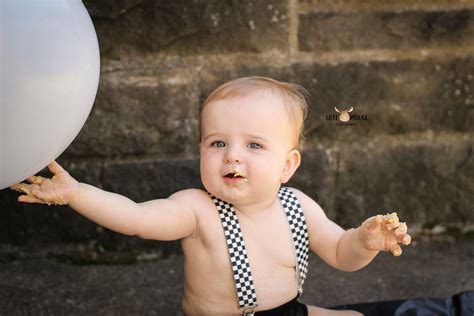 Pittsburgh First Birthday Photographer — Cute Moose Photography