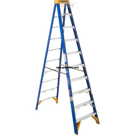 GULF SAFETY - WERNER LADDER