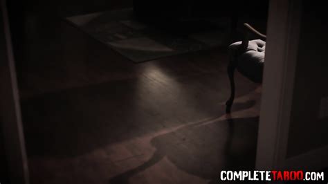 Curvy Kinky Babe Gets Ass Rimmed