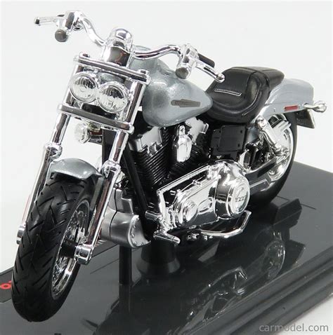 MAISTO 17085 39360 Scale 1 18 HARLEY DAVIDSON FXDFSE CVO FAT BOB 2009