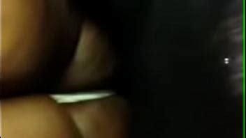 Bajo La Falda XVIDEOS