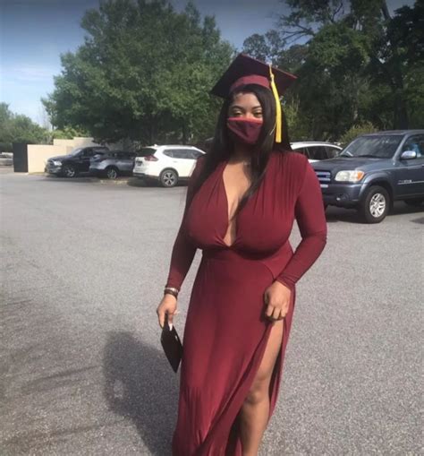 Graduation Nudes Busty Hide NUDE PICS ORG