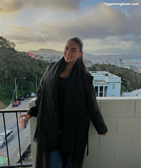 Tara Monaghan Tarahumanoffiziell Nude OnlyFans Leaks Fappening FappeningBook