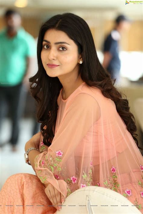 Pin By Nani On All Indian Hot And Cute Actress Actresses Cinema Actress Beautiful