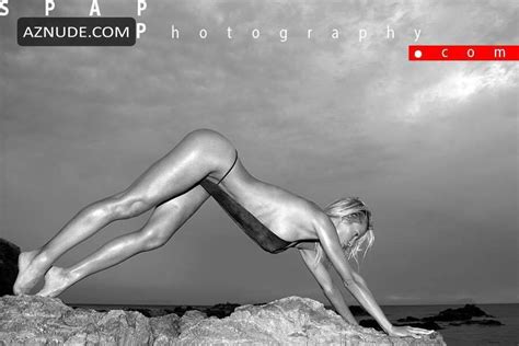 ASIMINA IGGLEZOU Nude AZNude