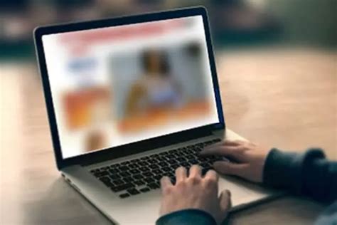 Government Of Pakistan Employees Leak Officer Name S On Porn Site