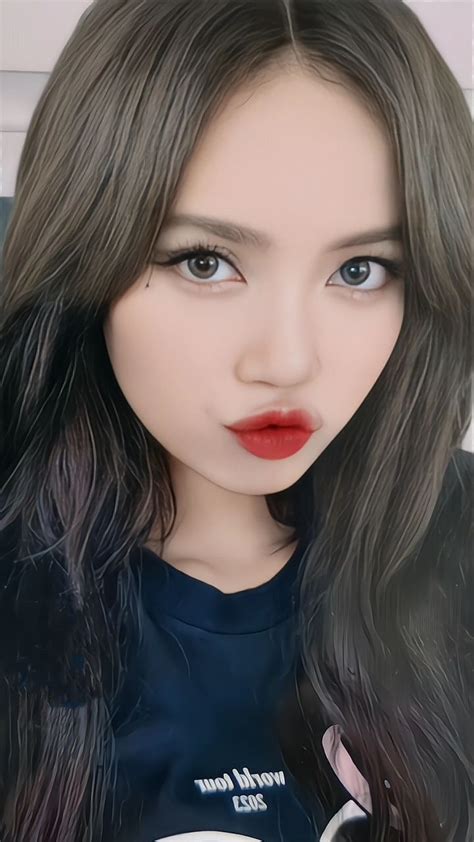 Mari Menonton Film Panas Let S Watch A Hot Movie In 2024 Black Pink Instagram Lisa