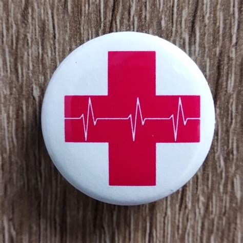 Значок сувенирный "Медицинский знак" от Мир стендов - 1205371270