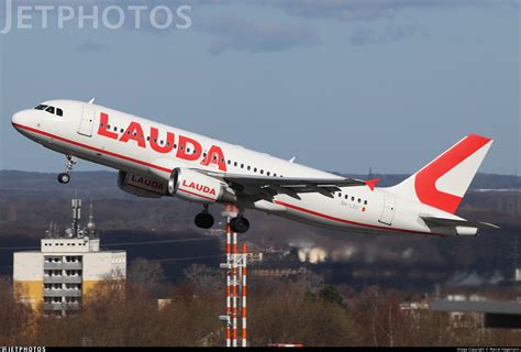 9H LOO Airbus A320 214 Lauda Europe Marcel Hagemann JetPhotos