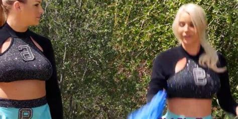 Lesbian Cheerleaders Pussylicking Sixtynine Tnaflix