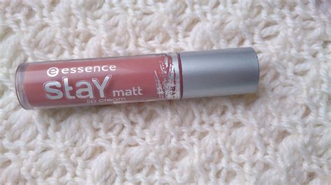 Essence Stay Matt Lip Cream Soft Nude