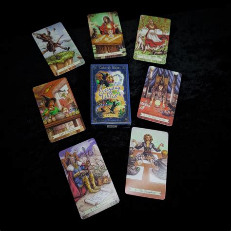 Повседневное Таро Ведьмы (Everyday Witch Tarot) - купить с доставкой по ...