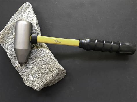 Tool Guide Choosing A Hammer The Hammer Point The Stone Trust