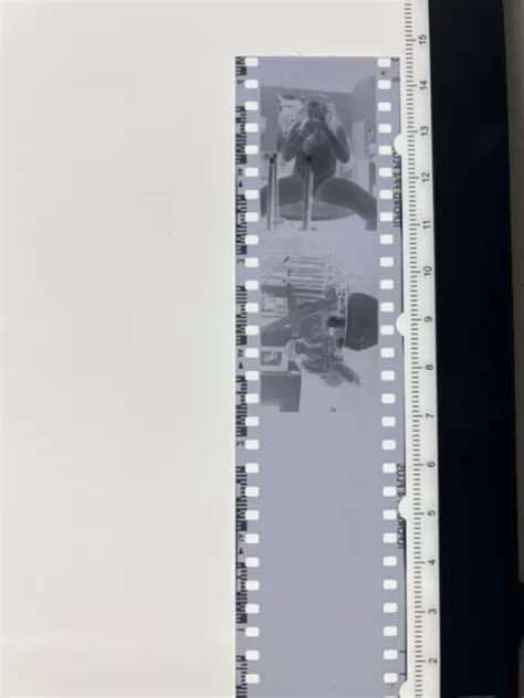 KÜNSTLERISCHES ORIGINAL AKT Foto Negativ Nude Nackt Dame Frau Lady Maid