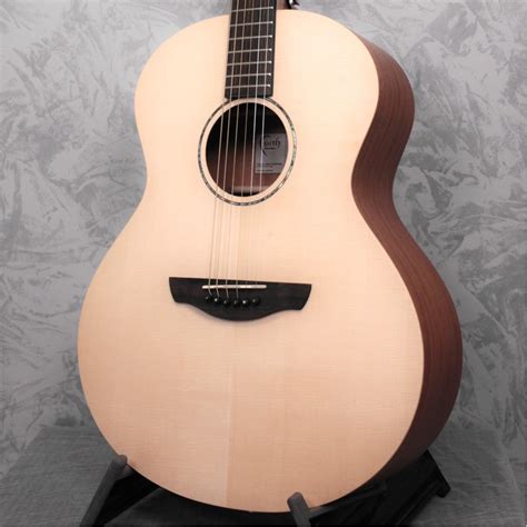 Faith Naked Neptune FKN Acoustic Guitar