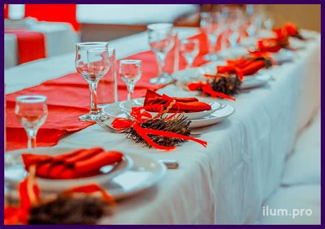 Декор и композиции для новогоднего стола | ilum.pro