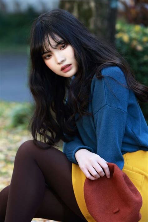 Pretty Looking And Pretty Clueless Pantyhosed Chinese Wife Free Asia Porn Photo