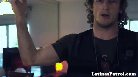 Undocumented Latina Drilled By Border Officer