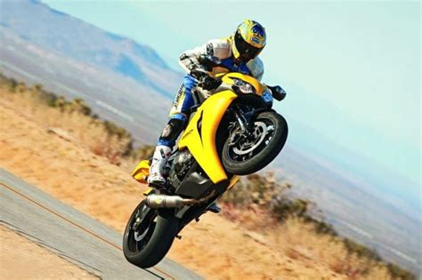 How To Pop A Motorcycle Wheelie The Right Way Cycle World