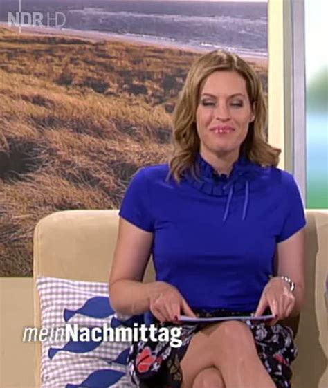 Deutsch Tv Milf Jule Goelsdorf Porno Bilder Sex Fotos Xxx Bilder Pictoa