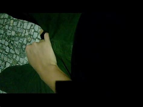 Esposa na praça louquinha pra pegar XVIDEOS