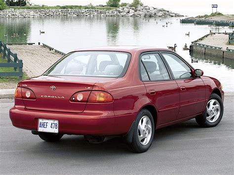 2000 Toyota Corolla Sedan (E110) Specs & Photos - autoevolution