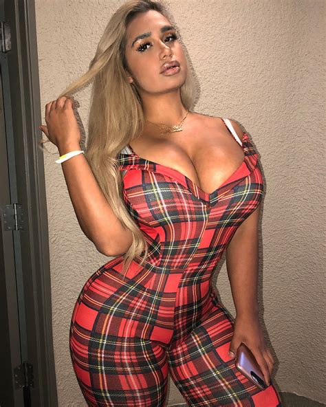 Chicks In Tight Fit Xviii Porn Pictures Xxx Photos Sex Images Page Pictoa