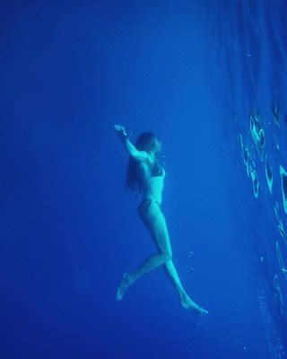 Serenay Sarikaya Sexy Turkish Blonde Girl Porn Pictures Xxx Photos Sex Images Pictoa