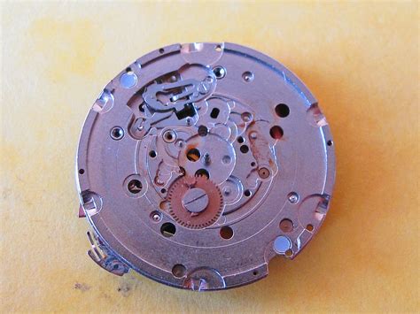 Mouvement Quartz Ronda De Montres