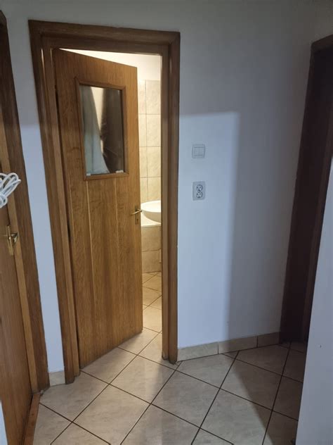 Caut Coleg De Apartament Bucuresti Sectorul Olx Ro