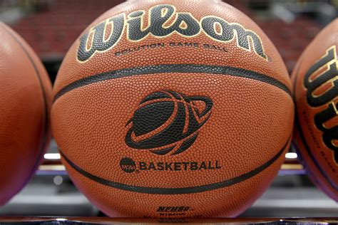 Ucla Bruins Women's Basketball Roster / UCLA's Lady Bruins basketball