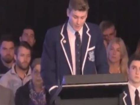 Estudiante Se Declara Gay En Escuela Cat Lica Y Esto Pas