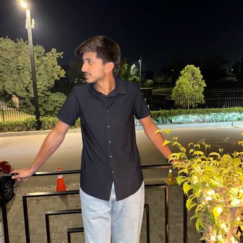 hashaam hussain  hashaamhussain threads