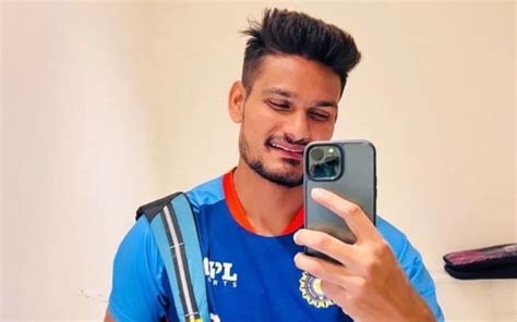 Kuldeep Sen Net Worth Salary Endorsements Cars And House